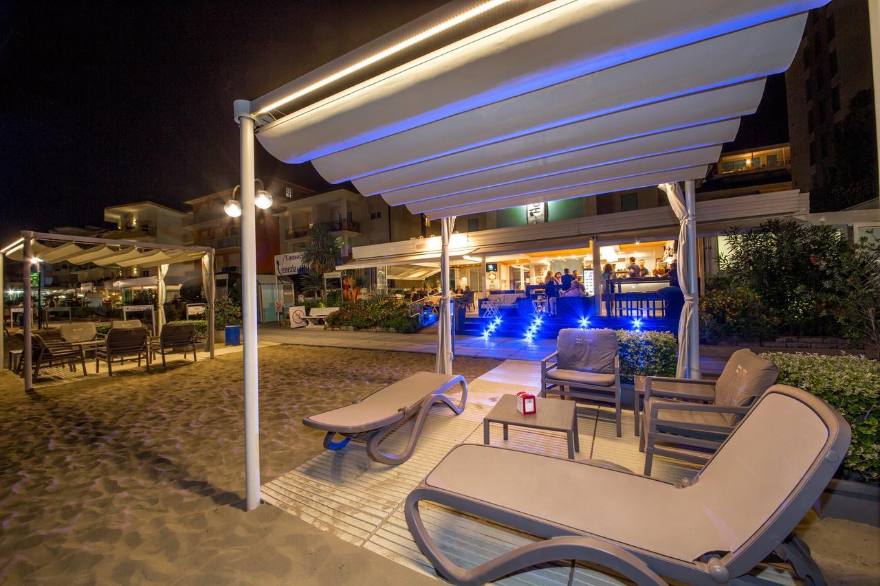 Hotel Villa Gioiosa Лідо-ді-Єзоло Екстер'єр фото